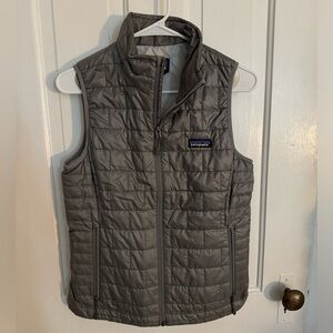 Grey Patagonia vest